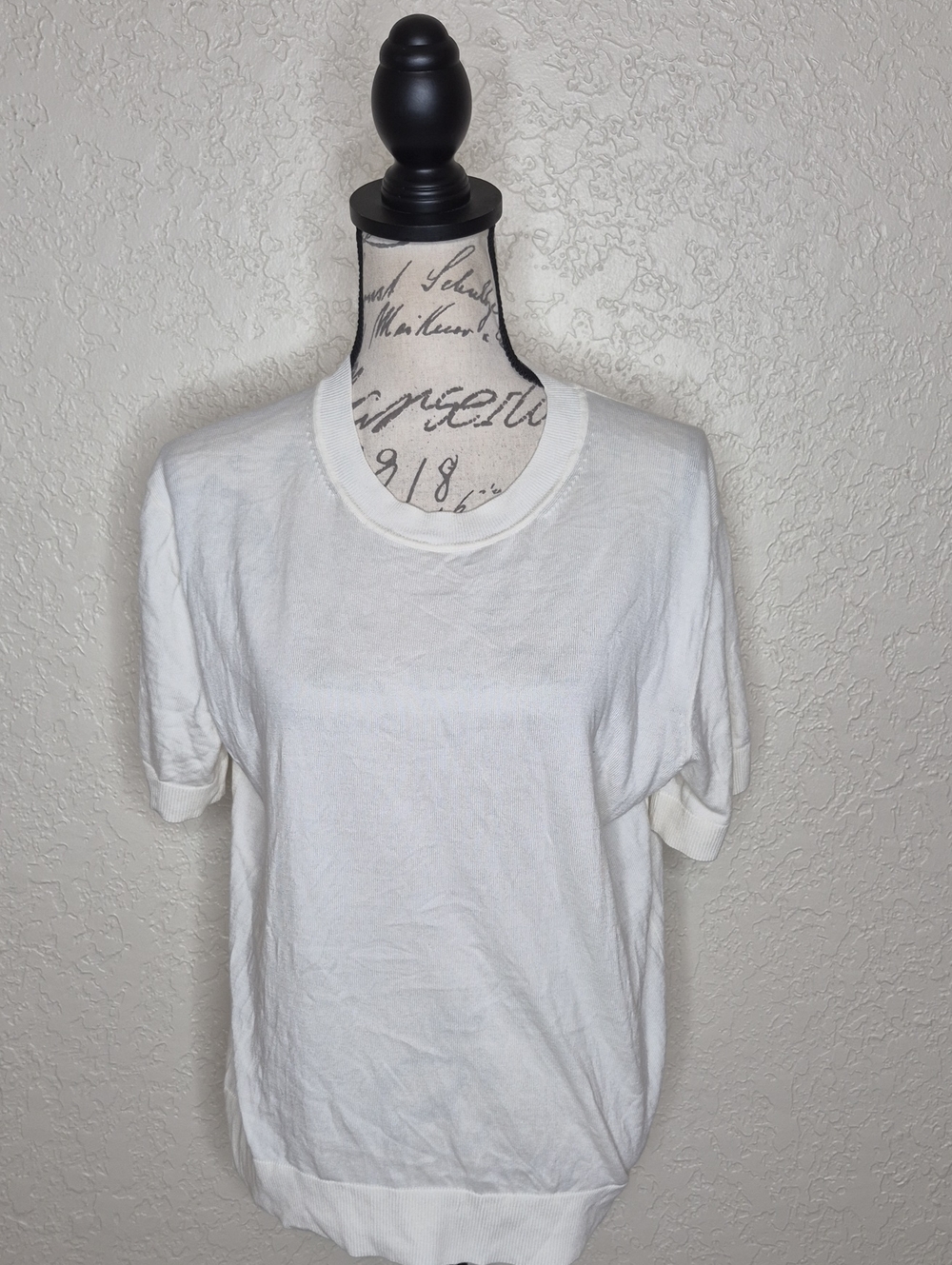 Banana Republic Forever Short Sleeve Sweater Cream Size L‎